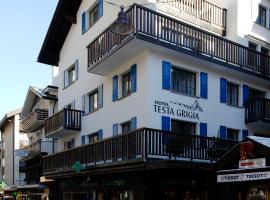 Hotel Garni Testa Grigia, hotel en Zermatt