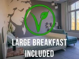 PLANT BASED b&b central Bruges