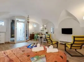 Lory's House - Happy Rentals