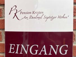 Pension und Ferienwohnung Kristen Am Denkmal Süptitzer Höhen、Zietenhofのキャンプ場
