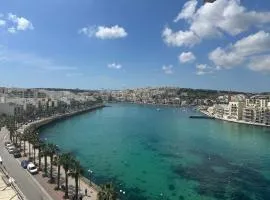 C'est La Vie Hotel Marsascala