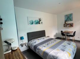 Chambre d'hôte, Hotel in Cucugnan