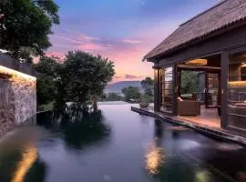 Jaokhun Kamala Villas