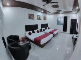 Golden Oak home stay
