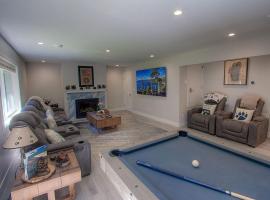 Creek Side Summit home, מלון בסטייטליין