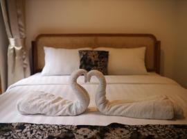Budget Room at Bamboo Osing Banyuwangi, hotel v destinaci Tamansuruh