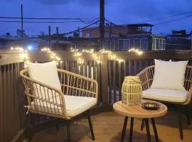 Whole House Walking Distance Stadium Free Parking