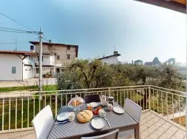 Pinko House By Bookinggardalake