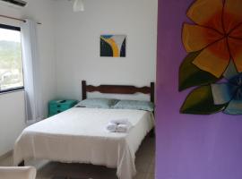 Pousada Luz e Brilho Aluguel Temporada, hotel con alberca en B&uacute;zios