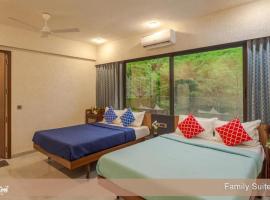Lilly Valley Rooms In Lonavala, four-star hotel in Lonavala