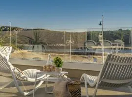 Alojamientos Turísticos Puerto de Suances junto a la playa, terraza y garaje privado