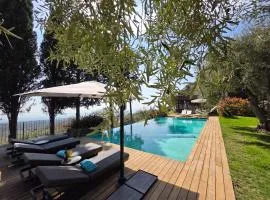 Rahal Luxury- Between Etna & Sea