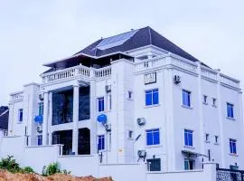 TAJ Suites