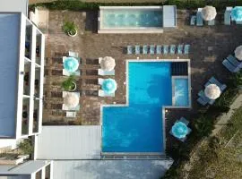 Golden Hotel