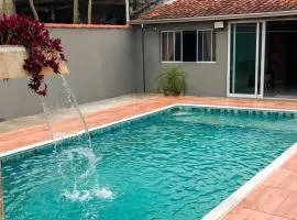 Casa com Piscina e Churrasqueira em Itanhaém!