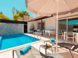 Villa Zafar - Private outdoor pool