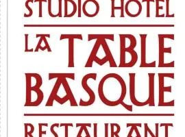 Studio Hôtel-Restaurant LTB La Table Basque