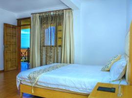 Rosemary courts Bed and Breakfast, hotel berdekatan Lapangan Terbang Antarabangsa Entebbe - EBB, Entebbe