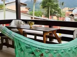 Casa 2 dormitórios Martim de Sá