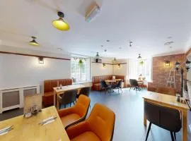High Tor Hotel