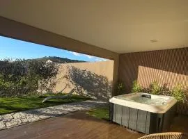Turismo e Alojamento dos Lagos do Sabor - Piscina & SPA