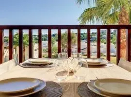 Las Colinas Golf Residence