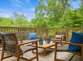 Relax on Riverbend