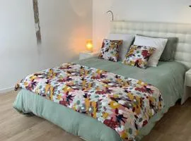 Appartement terrasse 4 à 6 adultes linge compris Les Epesses 3 min du parc PUY DU F0U