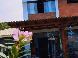 QUINTAS DA BARRA BNB a 30m da praia, hotel in Balneario Barra do Sul