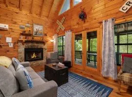 All Aboard - Log Cabin, Game Room, Hot Tub, Lake View, Private Dock - Blue Ridge, GA