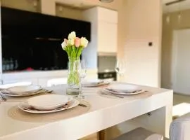 ApartStars - Raginisa #1