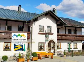 Pension Philippsreut "Zum Pfenniggeiger" Am Goldsteigwanderweg, hotel v destinaci Philippsreut