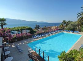 Hotel Palazzina, hotel with pools in Gargnano
