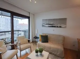 Studio by the Beach with Sea View