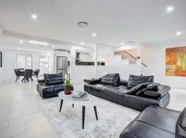 Lakeview Family Retreat Canberra- cozy townhouse