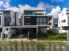 4bdr pool villa in Laguna Park 2