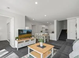 Central Braddon Retreat with Balcony & Pool Access