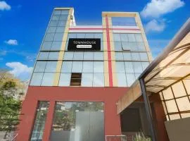 Super Townhouse Sector 4 Gurgaon