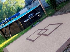 Cocon aux abords du Lac du Der, hotel in Perthes