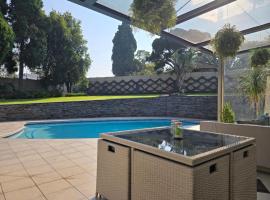 Fine Garden Suites、ヨハネスブルグのホテル