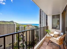 Corner condo with lanai & skyline views