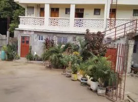 MUNDO GUEST & STUDIO APARTMENTS, MTWAPA,mombasa