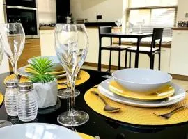 Pass the Keys Boutique Townhouse Uphill Lincoln