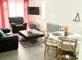 The Grand Forsyth Apartment - Two bedroom