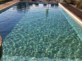 Cozy guest house with jacuzzi and swimming pool