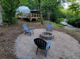 Geodome on Creek, Great Getaway, WIFI & Hot Shower near Boone, NC