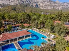 Champion Holiday Village