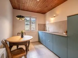 Pool Apartments Edith