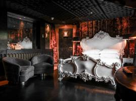 Crazy Bear Stadhampton, hotel near RAF Benson - BEX, Stadhampton