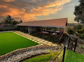 VaruWoods - Luxury Boutique Resort, Trekking & Water sports